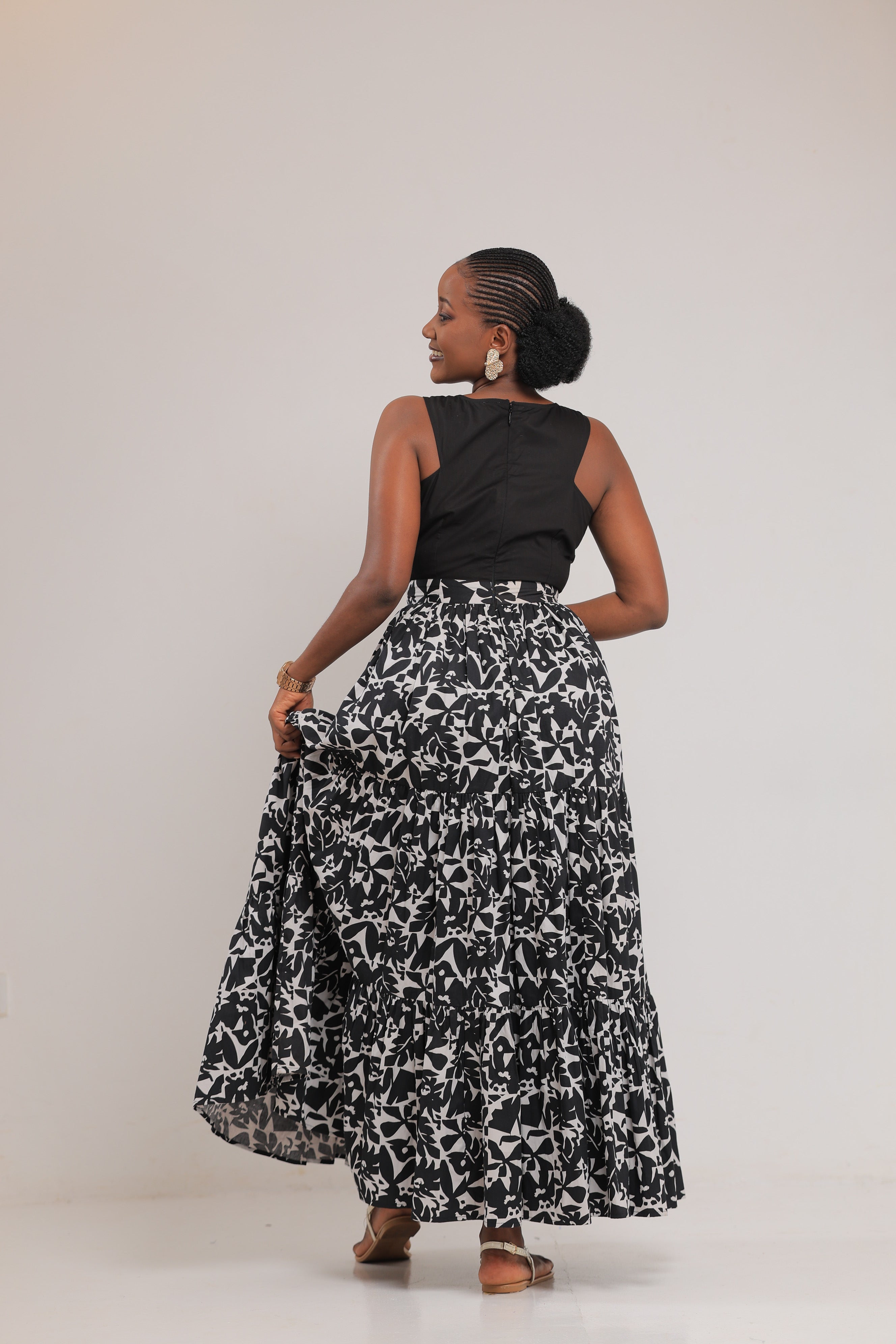 NYONYOZI BLACK AND WHITE FLORAL MAXI DRESS