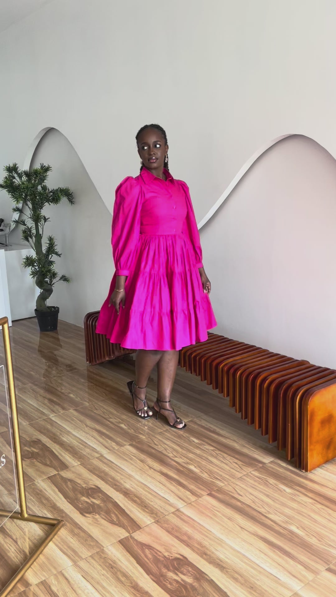 Bujjagali Fuschia puff sleeveskater dress